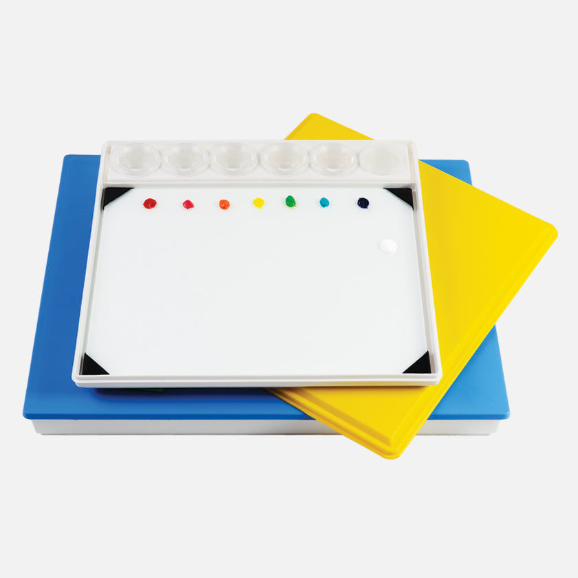 New Wave POSH Tempered Glass Clear Artist Paint Palette with custom corner guards in a Masterson Sta-Wet Palette Seal